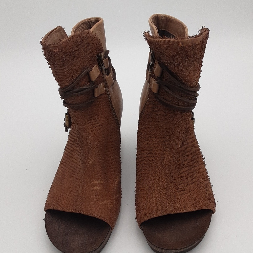OTBT Women's Vagabond Open Toe
Booties Brown Ankle chunky Y2K festival women 8.5 - Picture 6 of 15